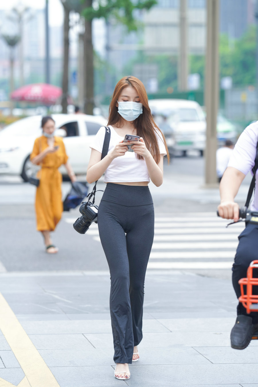 图片[3]-玩单反机的瑜伽裤女孩  J1270 498P5V-28.6GB-爱拍图库