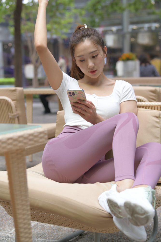 图片[6]-香芋色瑜伽裤高马尾漂亮女孩J2206 545P1V-19.1GB-爱拍图库