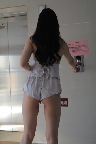 图片[4]-非常有女人味的热裤姑娘【228P】0007-爱拍图库