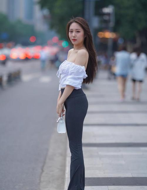 图片[3]-身材非常哇塞的瑜伽裤女孩  J1333 521P6V-21.6GB-爱拍图库